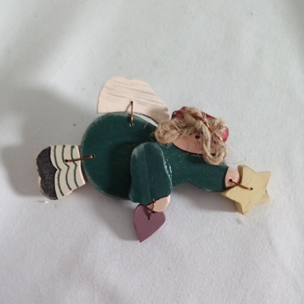 Vintage Wood Flying Angel Brooch Pin Green Dress‎ Star Heart Wings Folk Art